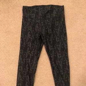 Fabletics cropped Leggings
